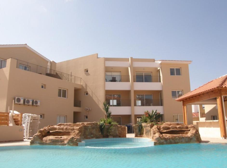 Kronos Holiday Apartments Paralimni Exterior foto